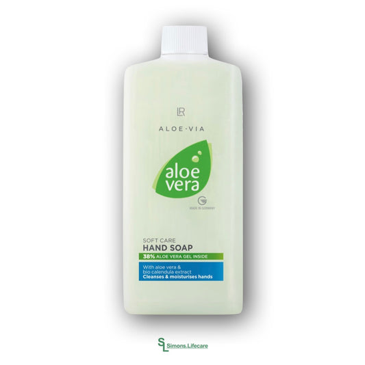 Reinigt gründlich, pflegt spürbar, Tag für Tag. Die pflegende Handseife für die ganze Familie - mit der LR Aloe Vera Soft Care Hand Soap Sanft Reinigende Handseife im Nachfüllpack, 500ml. Jetzt bei Simons.Lifecare zum SONDERPREIS!